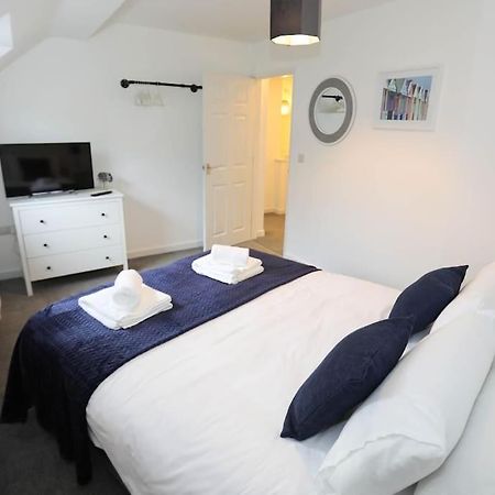 Exmouth - Apartment 1, Strand House - Modern 2 Bedroom Apartment, Perfect Location For Access To Beach & Town Centre - Sleeps 4 Guests - No Parking - Hosted By Rentmyhouse Esterno foto