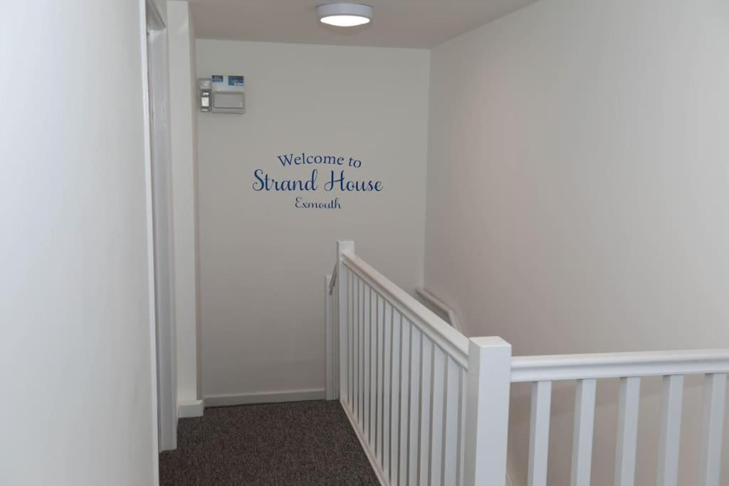 Exmouth - Apartment 1, Strand House - Modern 2 Bedroom Apartment, Perfect Location For Access To Beach & Town Centre - Sleeps 4 Guests - No Parking - Hosted By Rentmyhouse Esterno foto
