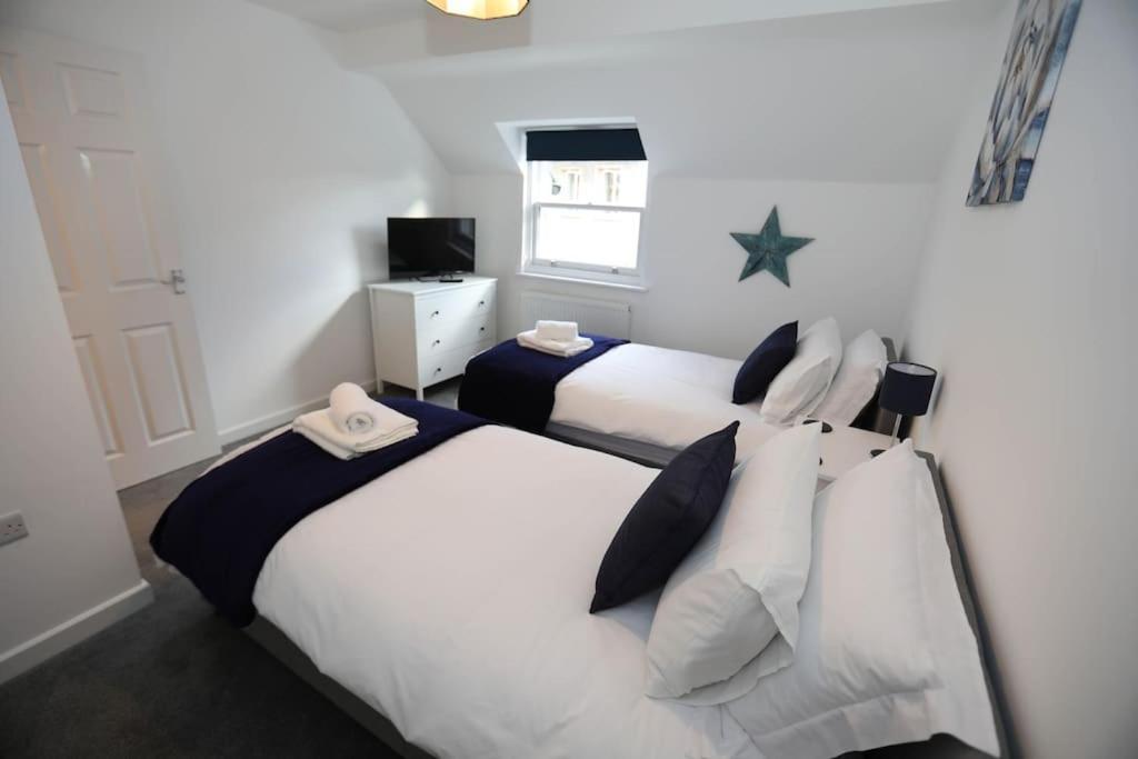 Exmouth - Apartment 1, Strand House - Modern 2 Bedroom Apartment, Perfect Location For Access To Beach & Town Centre - Sleeps 4 Guests - No Parking - Hosted By Rentmyhouse Esterno foto
